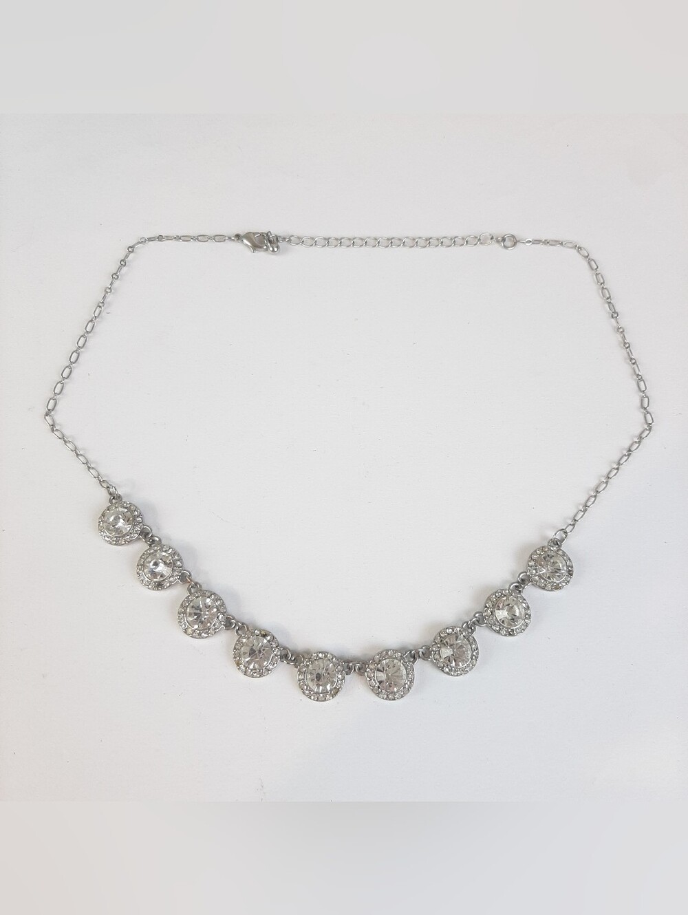 Circle round clear rhinestones fashion necklace